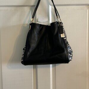 Coach Phoebe with Python print